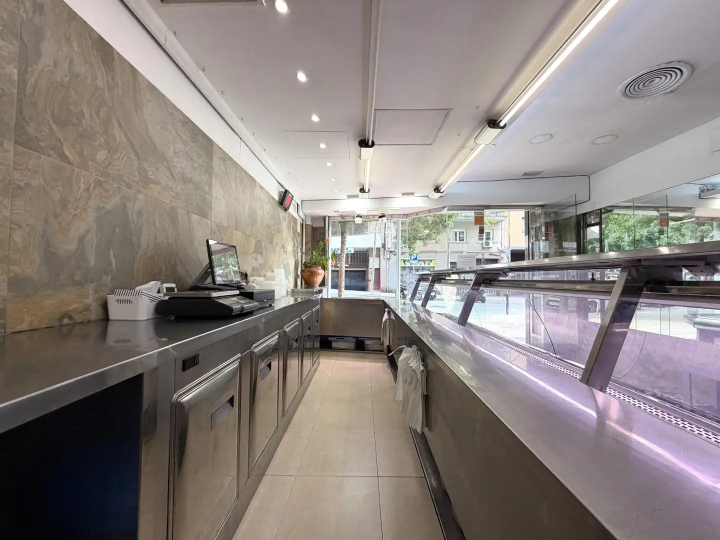 Local comercial en venda a Carrer de la Creu Roja, imagen 3