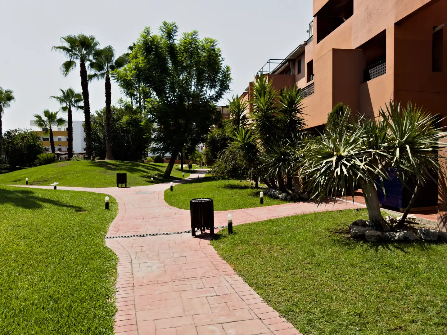 Jardín de Ático en venta en San Juan de Aznalfarache con Aire acondicionado, Calefacción y Terraza