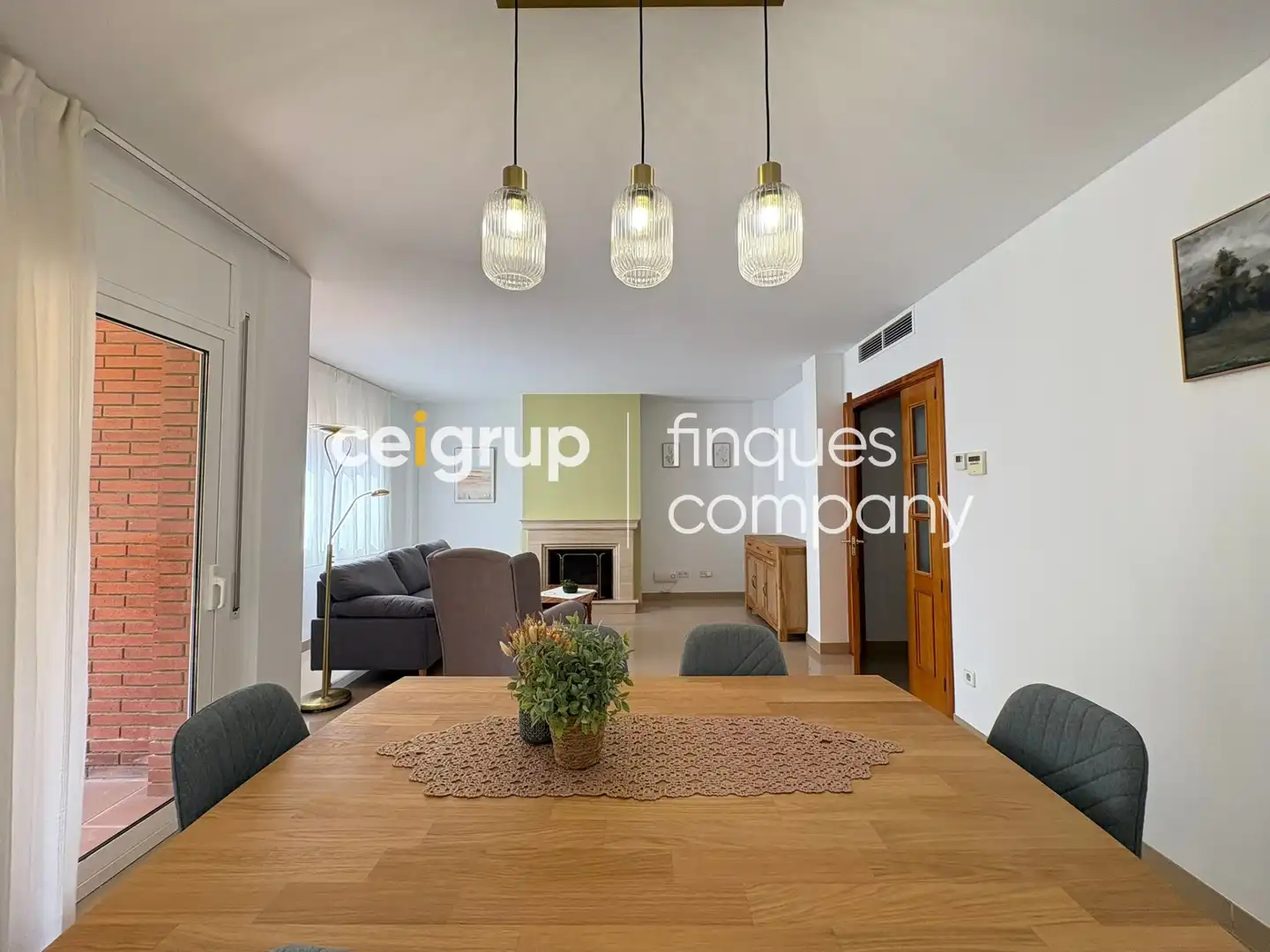 Comedor de Casa o chalet de alquiler en Girona con Calefacción, Terraza y Piscina