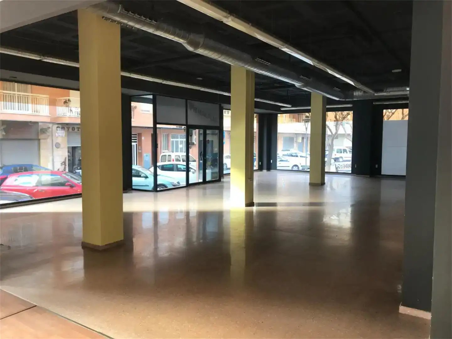 Local en venda en Villena amb Aire condicionat, Calefacció i Parquet