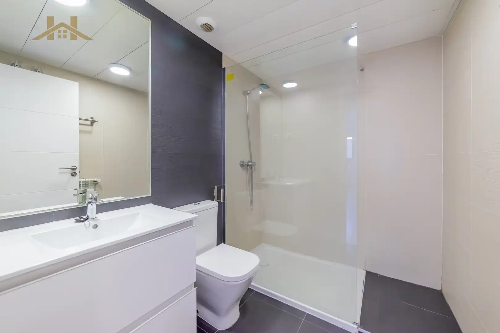 Baño de Piso en venta en Rivas-Vaciamadrid con Aire acondicionado, Terraza y Trastero
