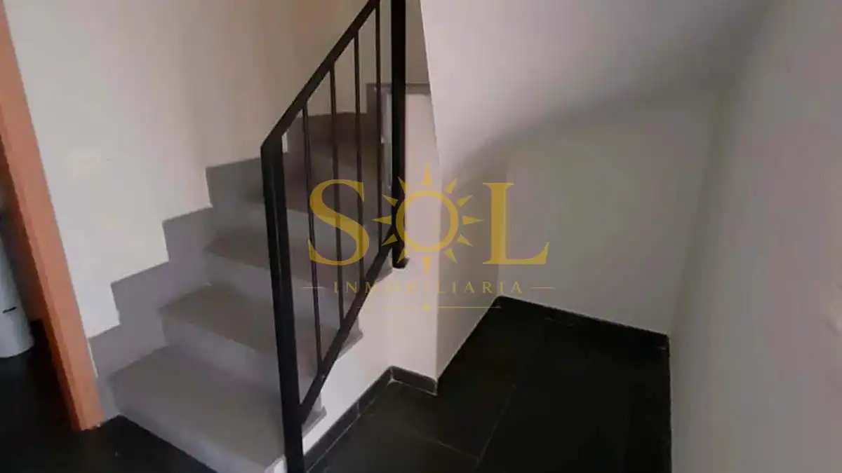 Dúplex en venta en Puebla de Lillo con Calefacción, Parquet y Terraza