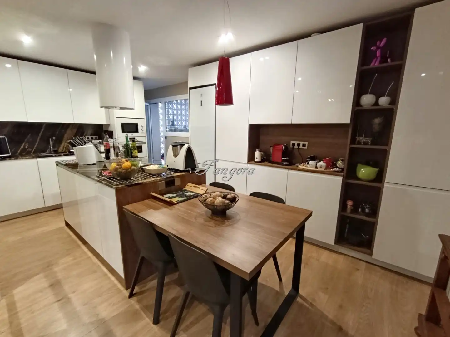 Cuina de Pis en venda en Getxo  amb Calefacció, Parquet i Terrassa
