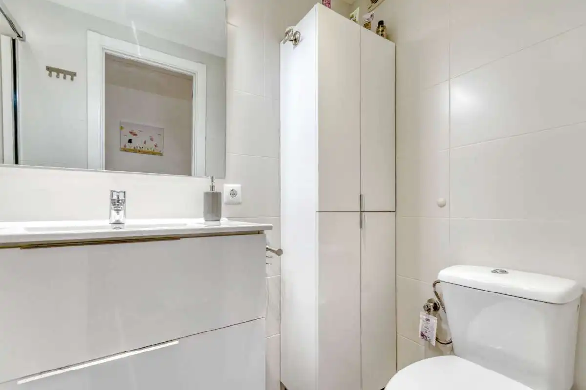 Bathroom of Apartments for sale in Roses