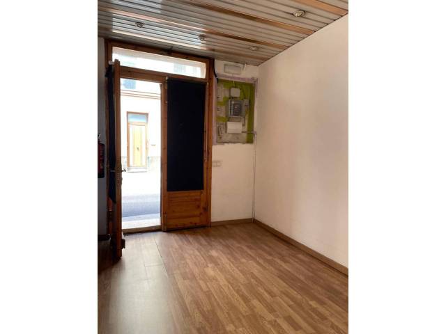 Local comercial en Alquiler en AGUSTI SANTACRUZ en Sant Feliu de Codines