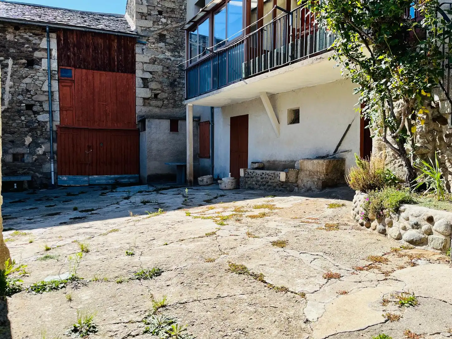 Casa rústica en venda a Carrer Dels Picapedrers 6