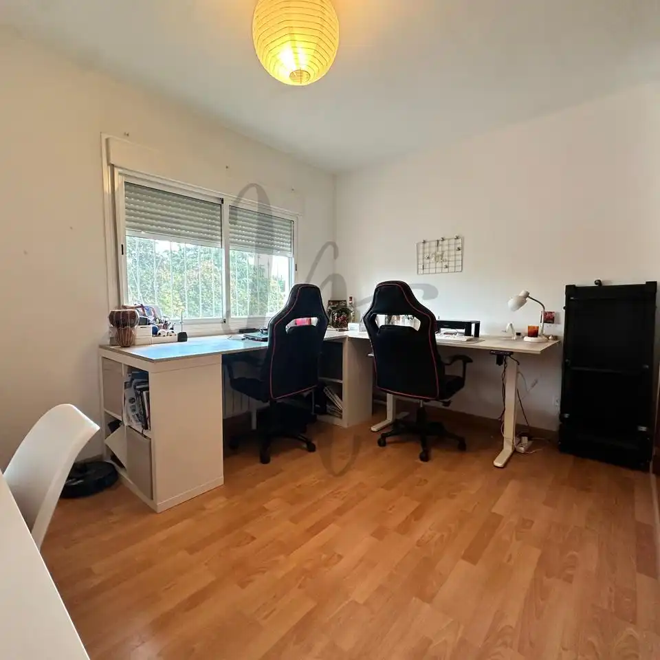 Casa aparellada amb piscina de lloguer a Calle San Martín, imagen 17