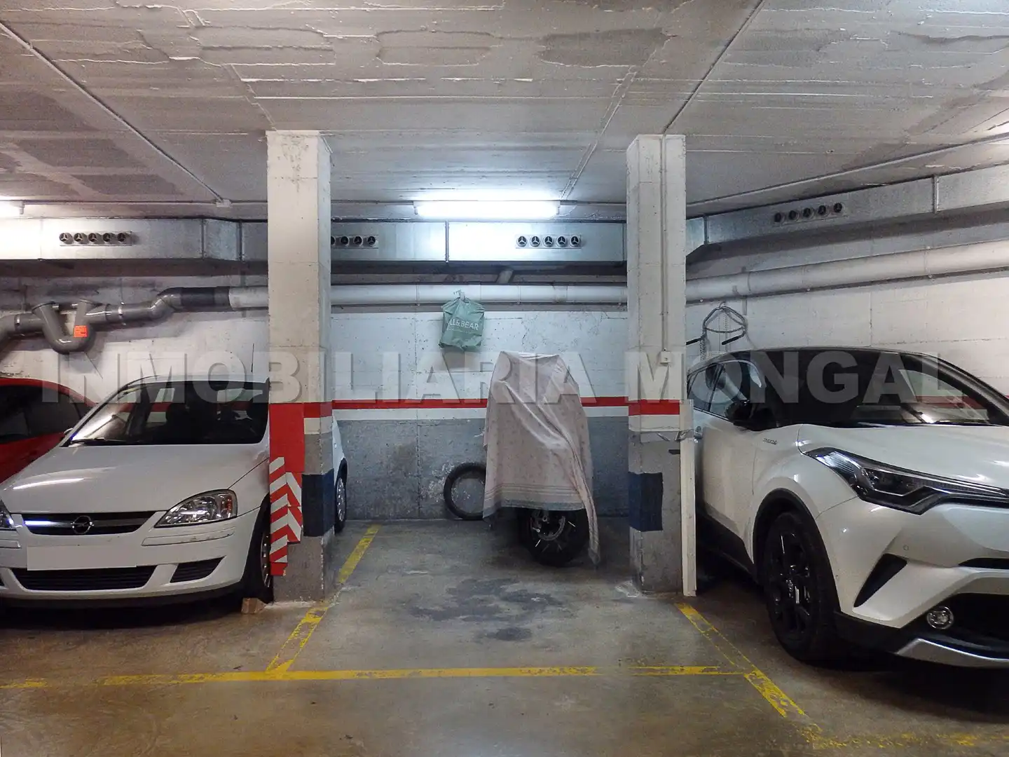 Einzelparkplatz zum Verkauf in Carrer de Girona 30, imagen 3
