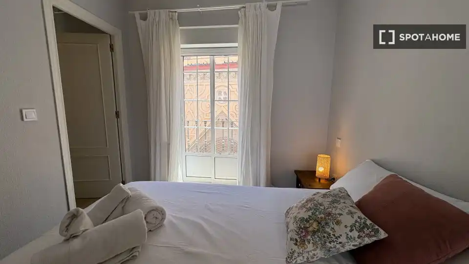 Zimmer in Triana Casco Antiguo