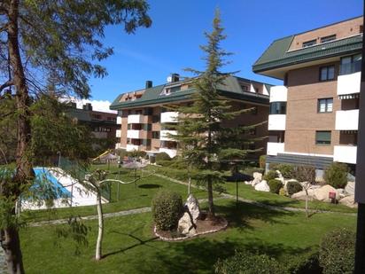 Exterior view of Flat for sale in Collado Villalba  with Terrace and Swimming Pool