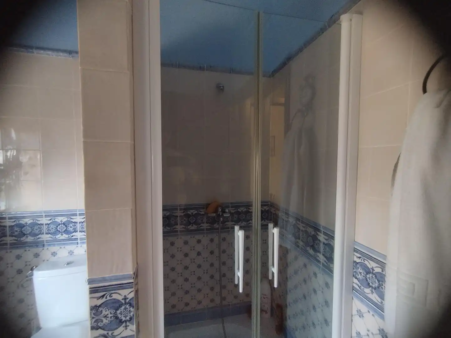 Bany de Finca rústica en venda en Berlanga amb Aire condicionat, Jardí privat i Piscina