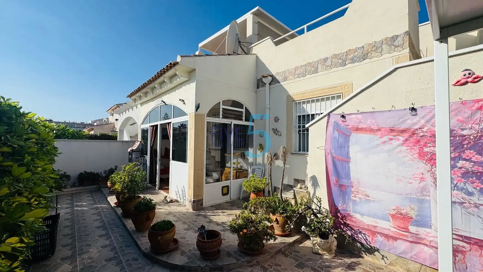 Bungalow avec piscine à vendre à Orihuela Costa