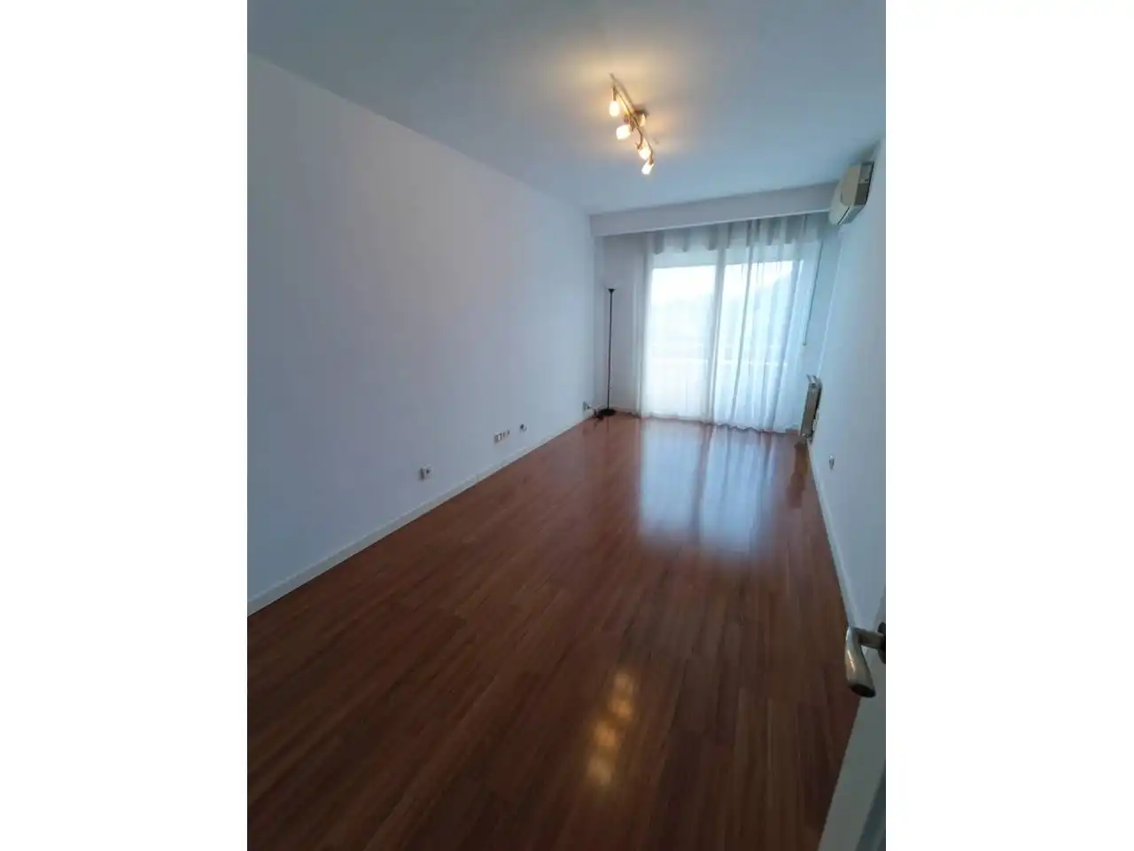 Wohnung zur Miete in Descubridores - Escritores