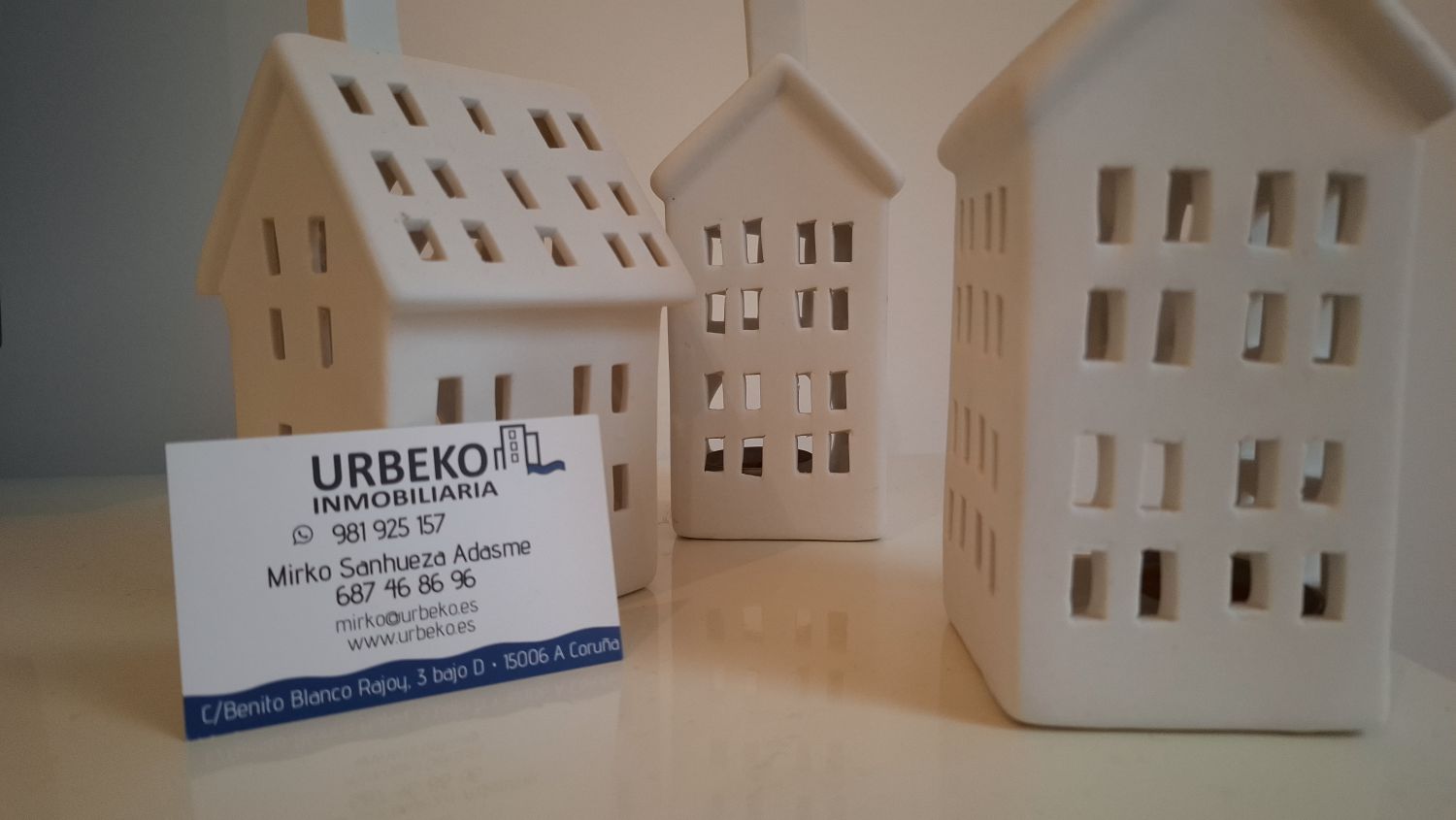 Vista exterior de Apartament en venda en A Coruña Capital  amb Calefacció i Terrassa