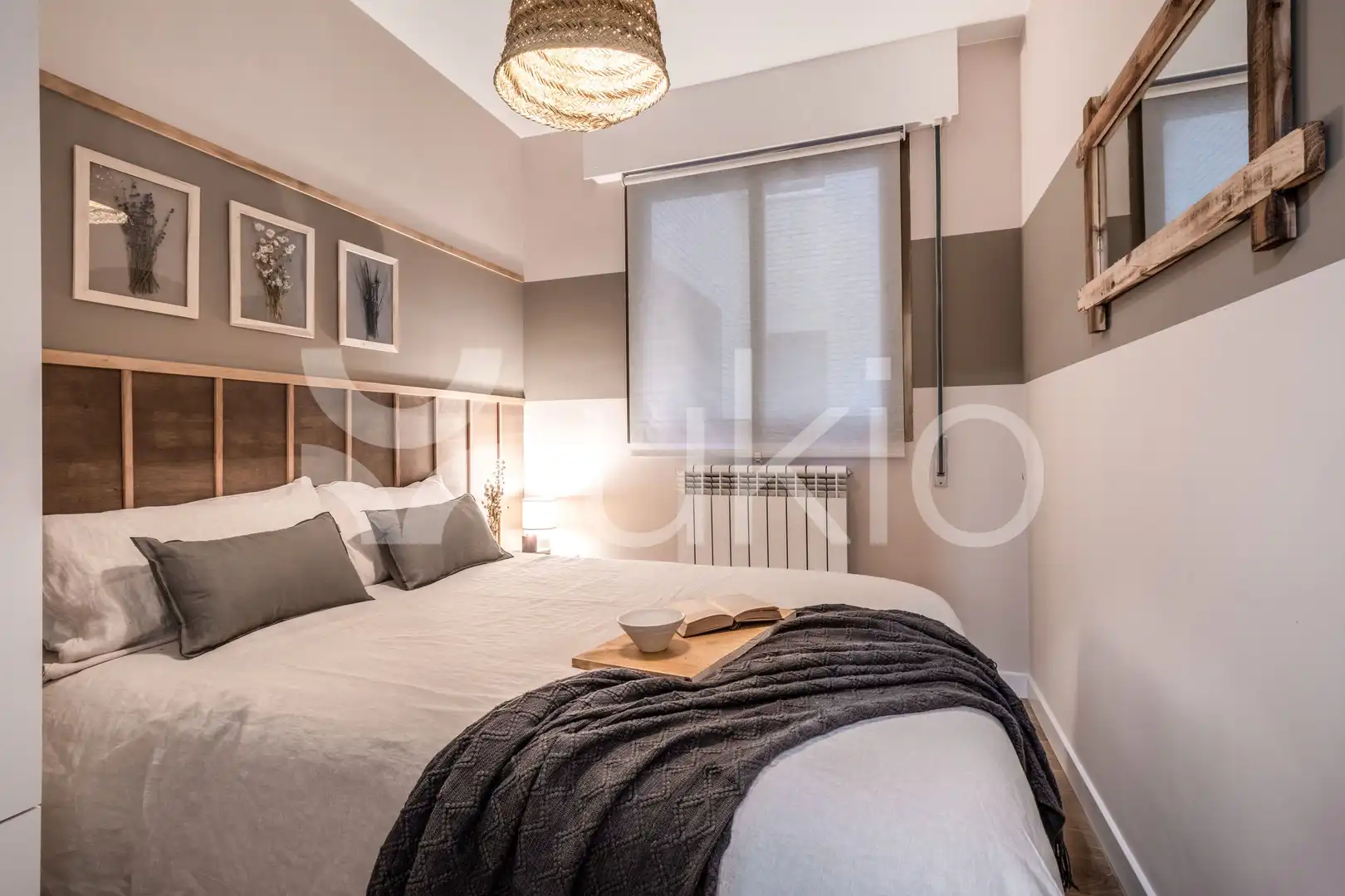 Schlafzimmer von Wohnungen zur Miete in Madrid mit Klimaanlage, Ofen und Waschmaschine
