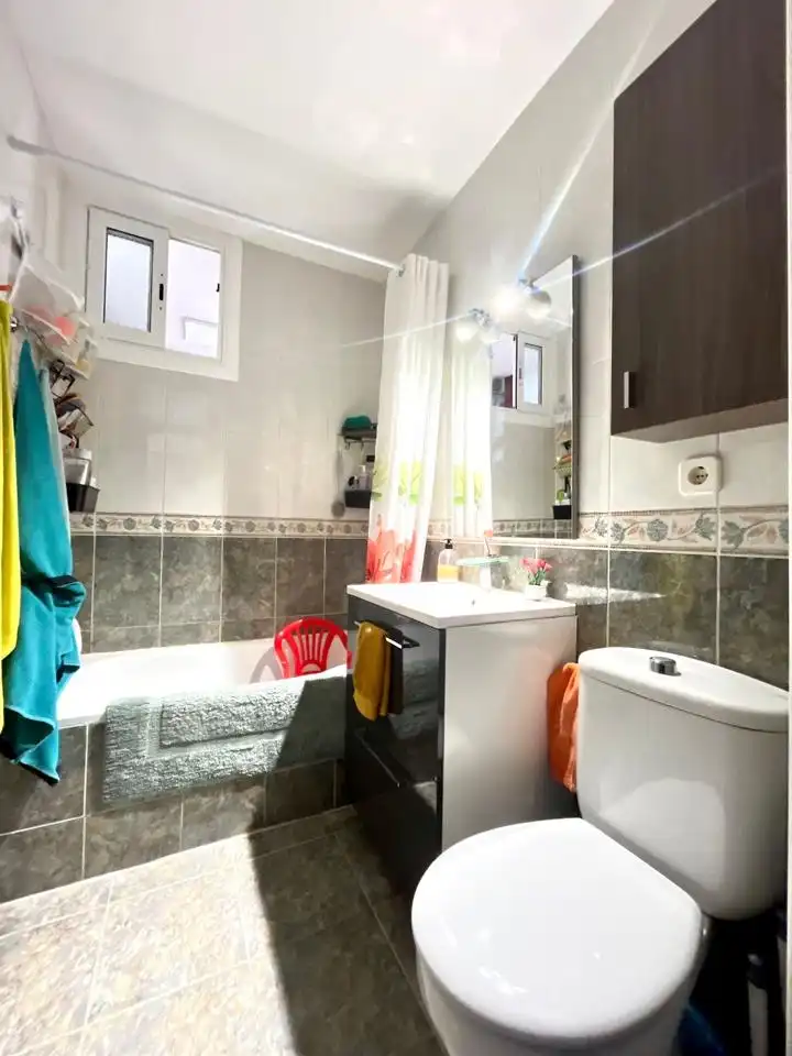 Baño de Piso en venta en Mataró con Aire acondicionado y Terraza