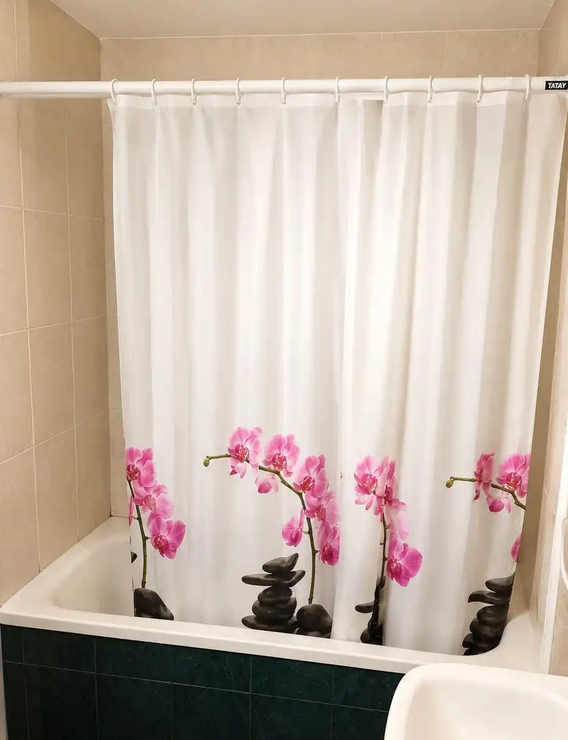 Bathroom of Flat for sale in Valencia  with Furnished and Balcony