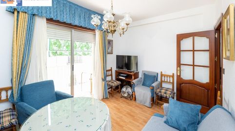 Foto 5 de Piso en venta en Cervantes, Granada Capital