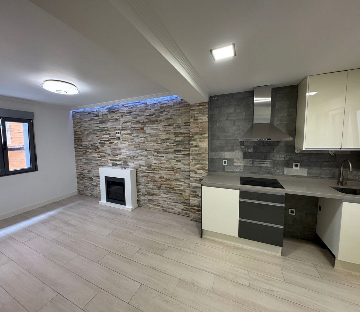 Pis en venda en Gijón  amb Calefacció