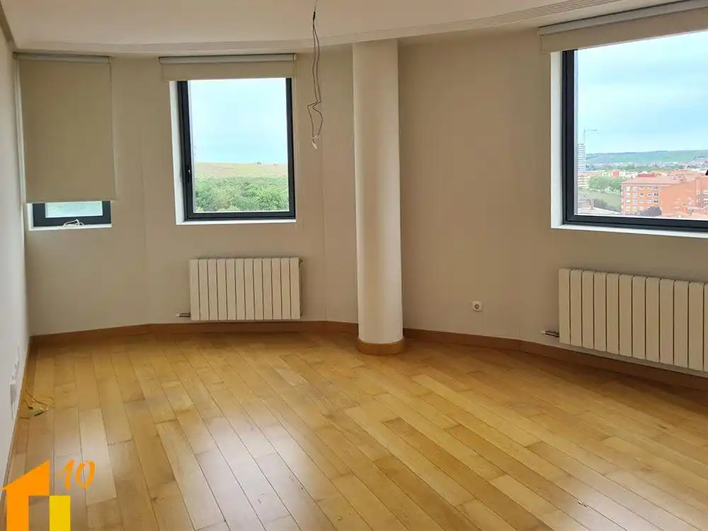 Sala de estar de Piso de alquiler en Burgos con Calefacción y Trastero