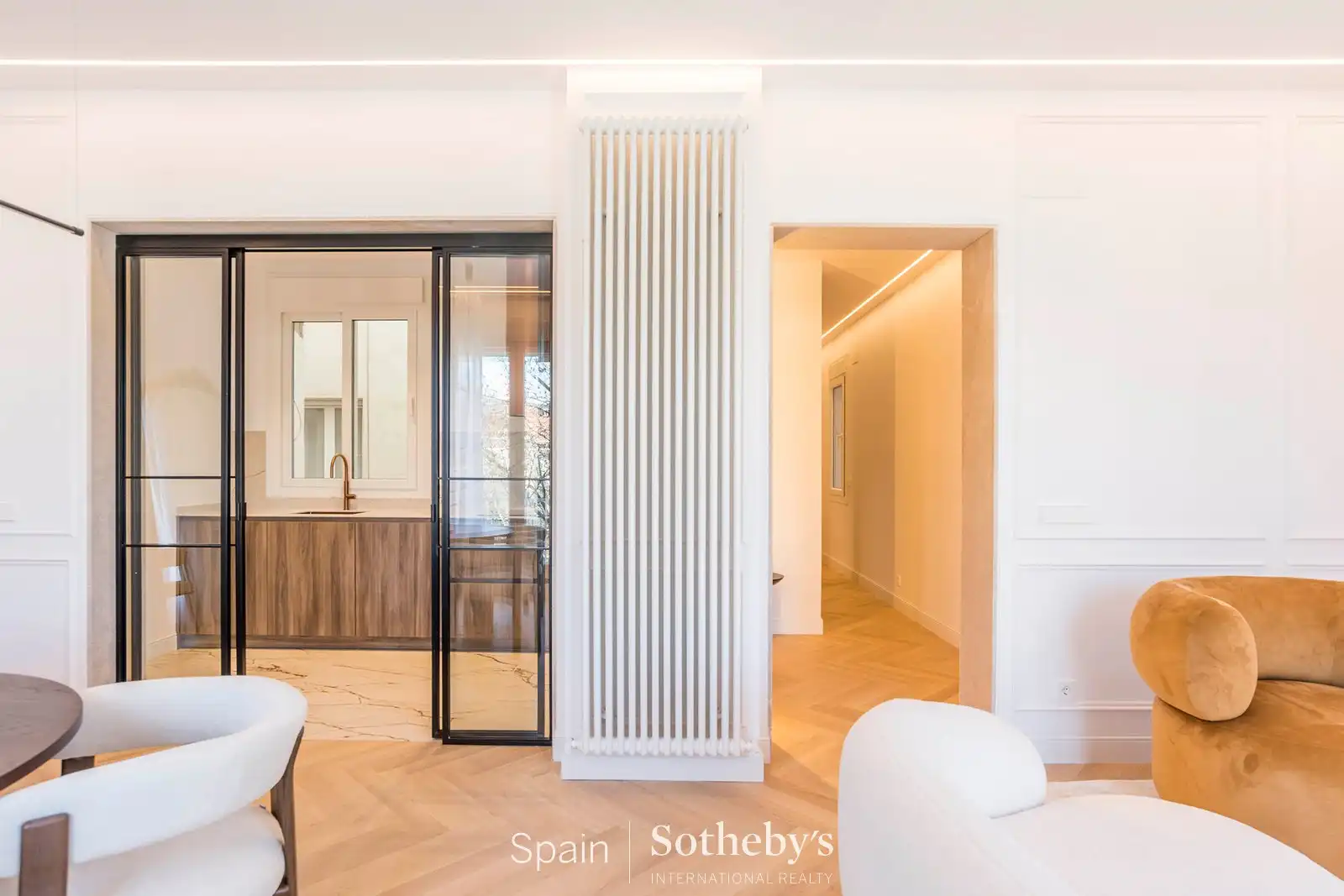Apartments for sale in Madrid  with Air Conditioner and Heating