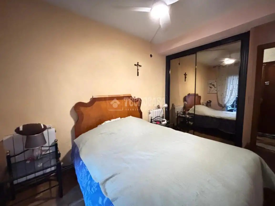 Habitación de Piso en venta en Madrid con Calefacción