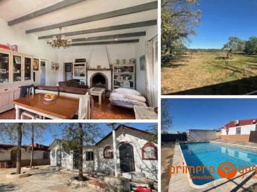 Villa avec piscine à vendre à Carmona