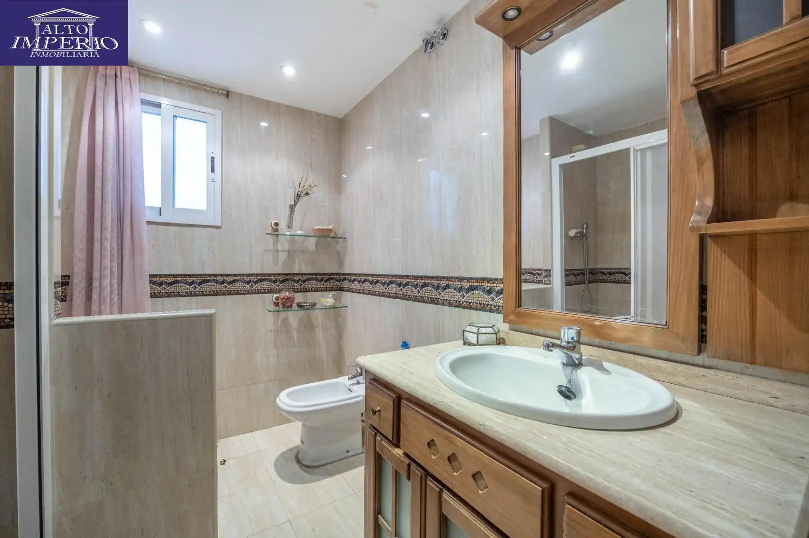Piso con terraza en venta en Calle EMPERATRIZ EUGENIA 6, imagen 34