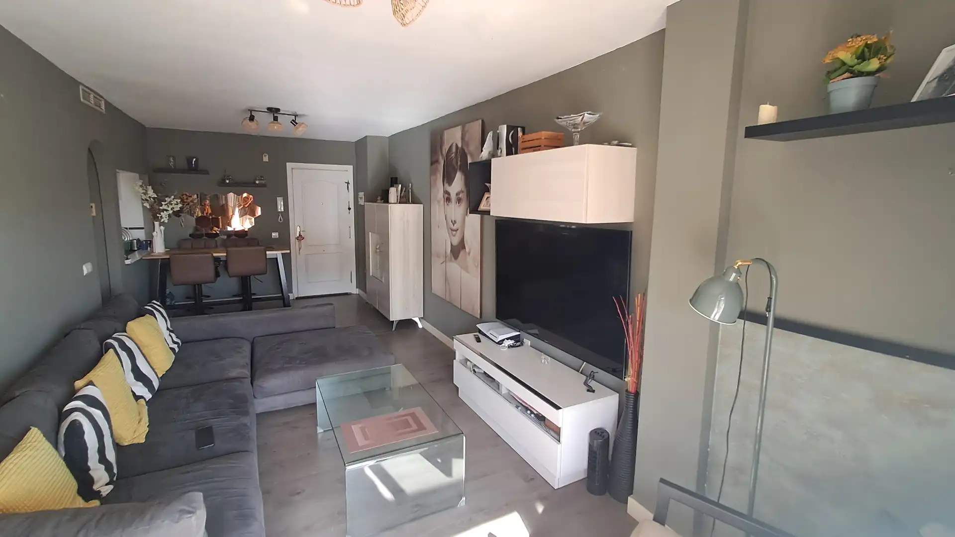 Sala d'estar de Dúplex en venda en Benalmádena amb Aire condicionat, Parquet i Terrassa