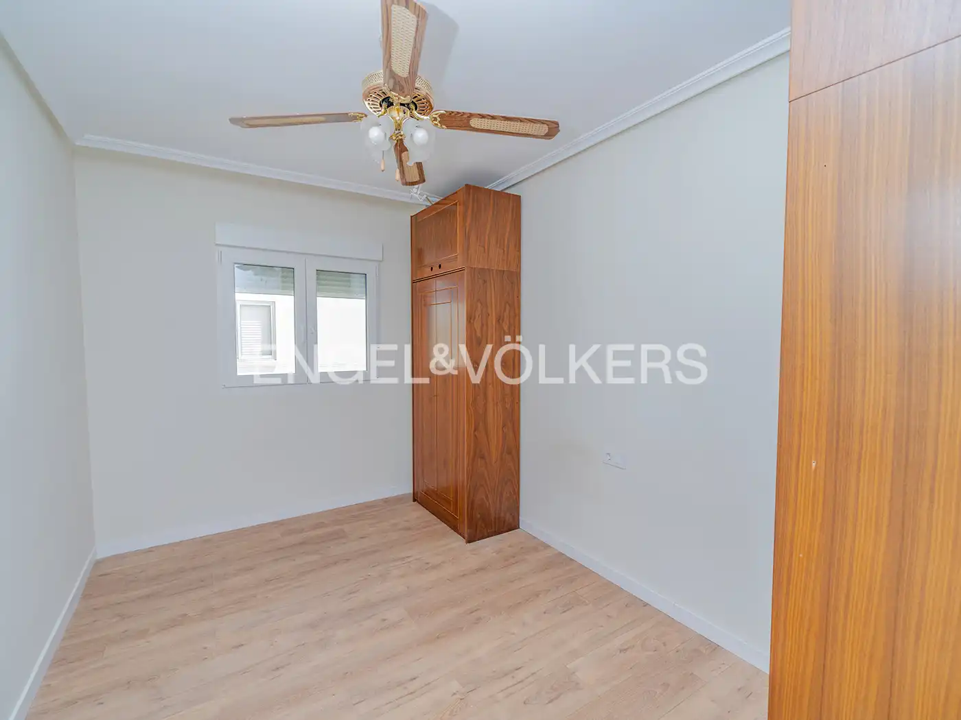 Habitación de Piso en venta en Alicante / Alacant con Aire acondicionado y Calefacción