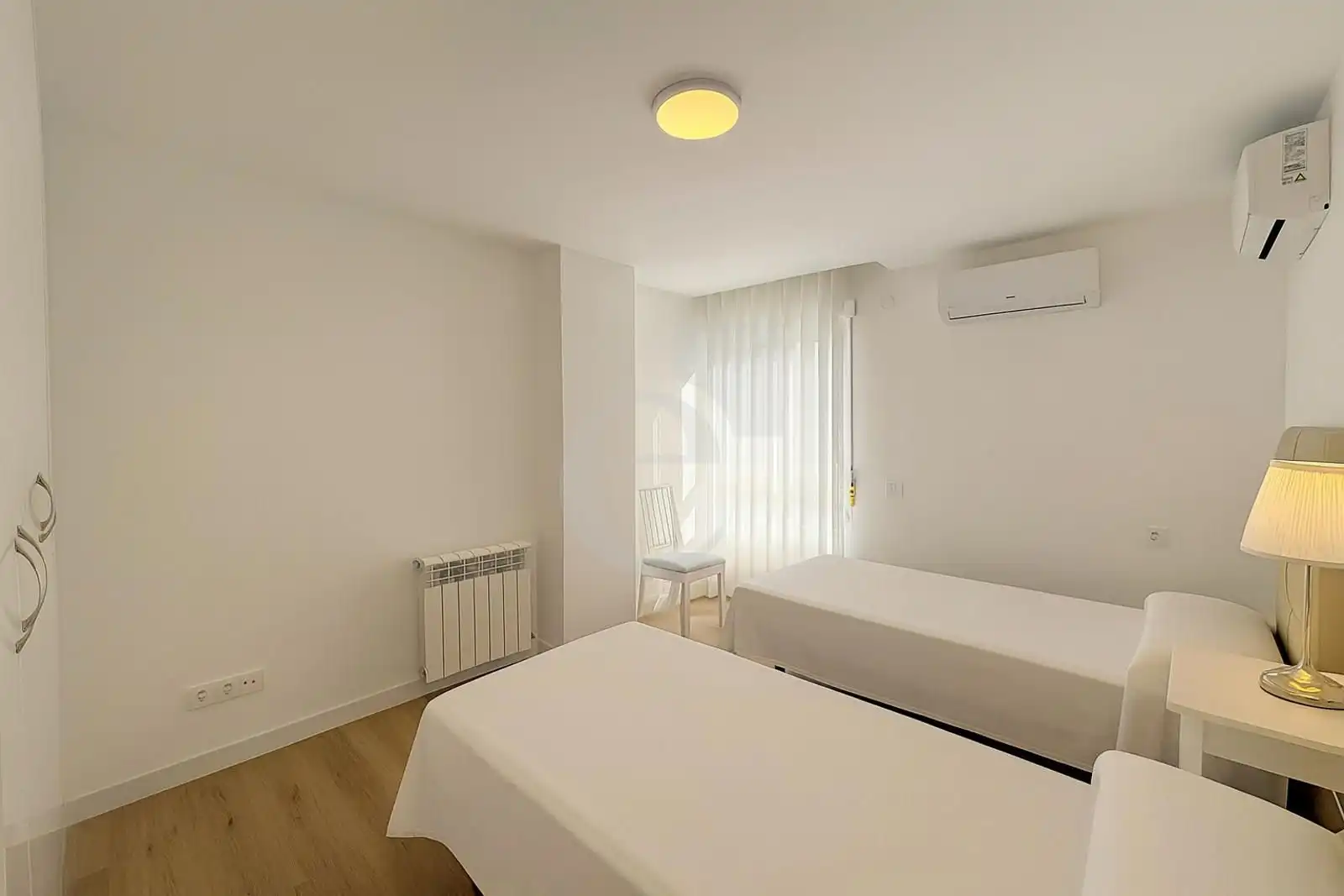 Habitación de Piso en venta en Valencia con Aire acondicionado y Calefacción