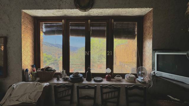 Casa-chalet en Venta en C. Revueltas , 10 en Almegíjar