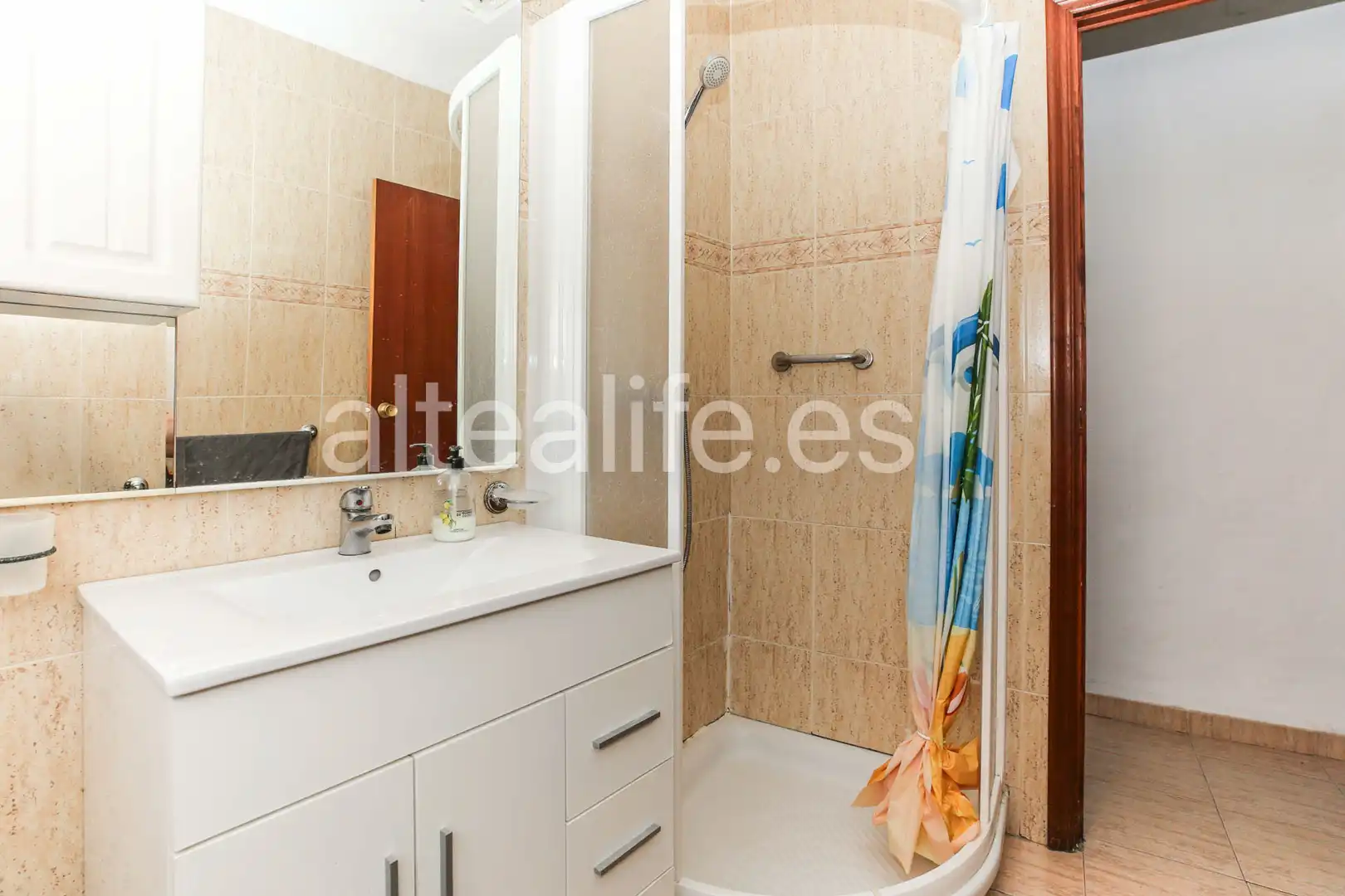 Baño de Casa adosada en venta en Polop con Aire acondicionado, Trastero y Balcón