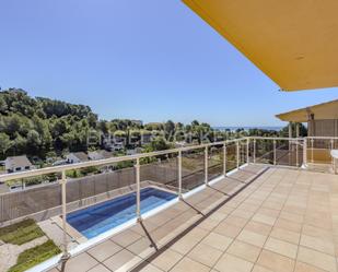 Vista exterior de Casa o xalet en venda en El Vendrell amb Aire condicionat, Calefacció i Jardí privat