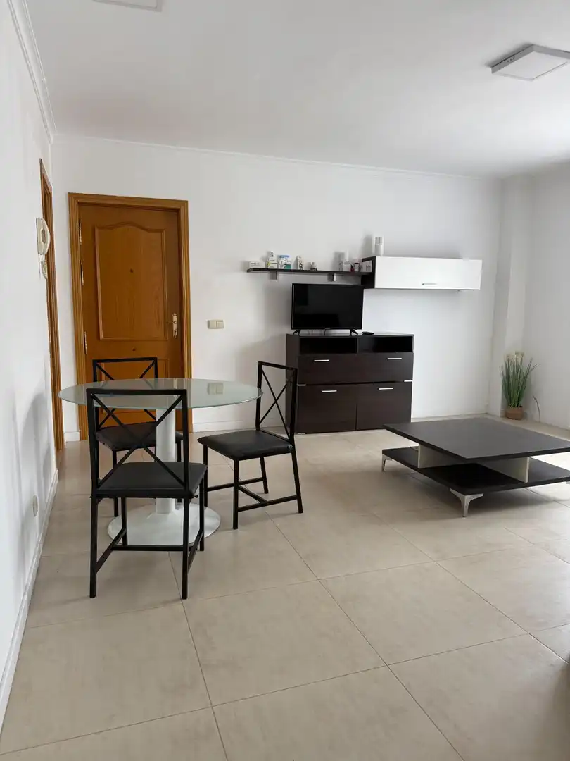 Wohnzimmer von Wohnung zur Miete in Telde mit Möbliert
