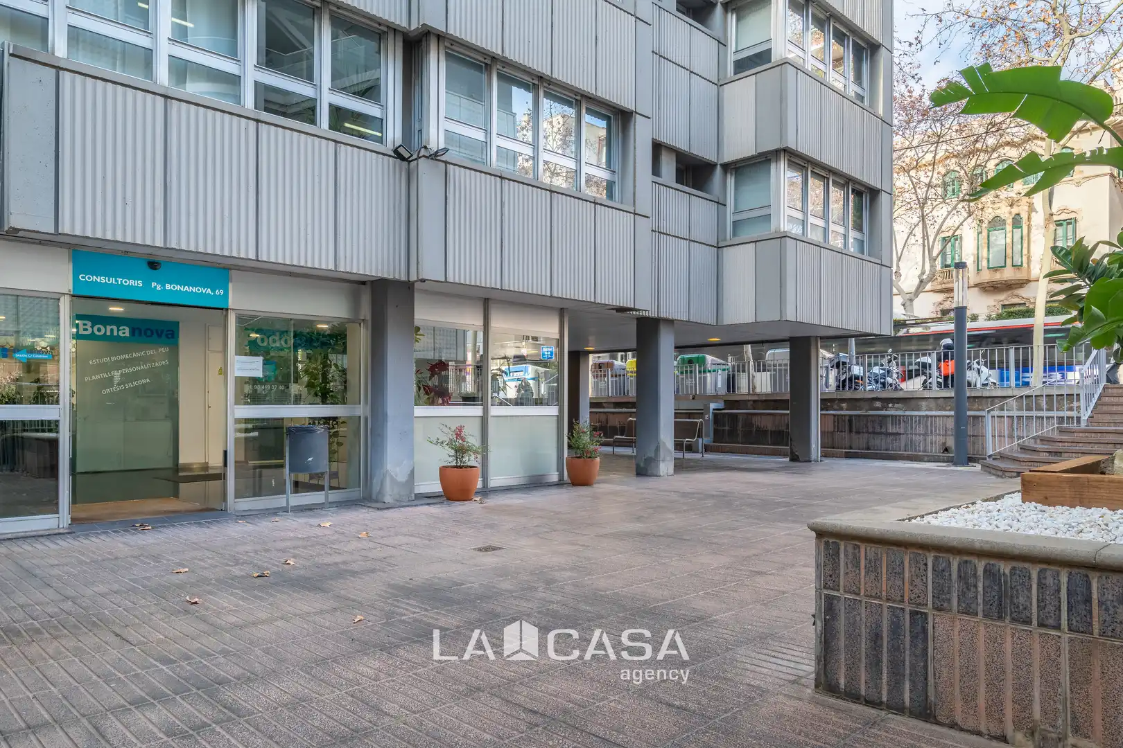 Local comercial en venta en Passeig de la Bonanova, imagen 2