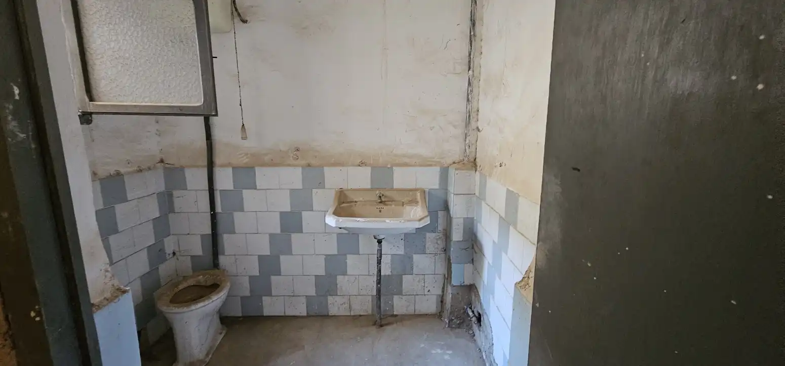 Badezimmer von Geschaftsraum zum Verkauf in Novelda