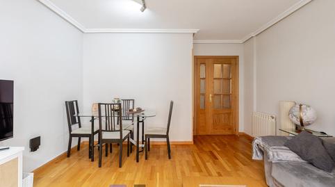 Photo 4 of Flat to rent in C. Esperanza Sánchez Carrascosa, Valdeacederas, Madrid