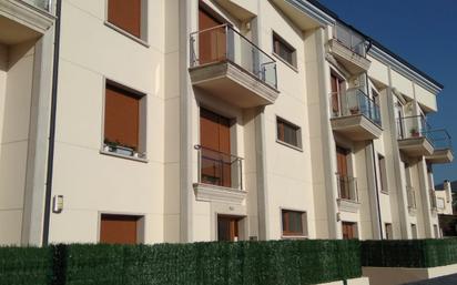 Vista exterior de Apartament en venda en Barreiros amb Calefacció, Terrassa i Traster