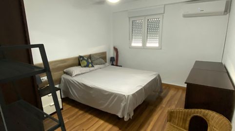 Foto 5 de Piso en venta en Calle Vecina Concha Ruiz, 46, Los Ángeles - Cruz de Caravaca, Almería Capital