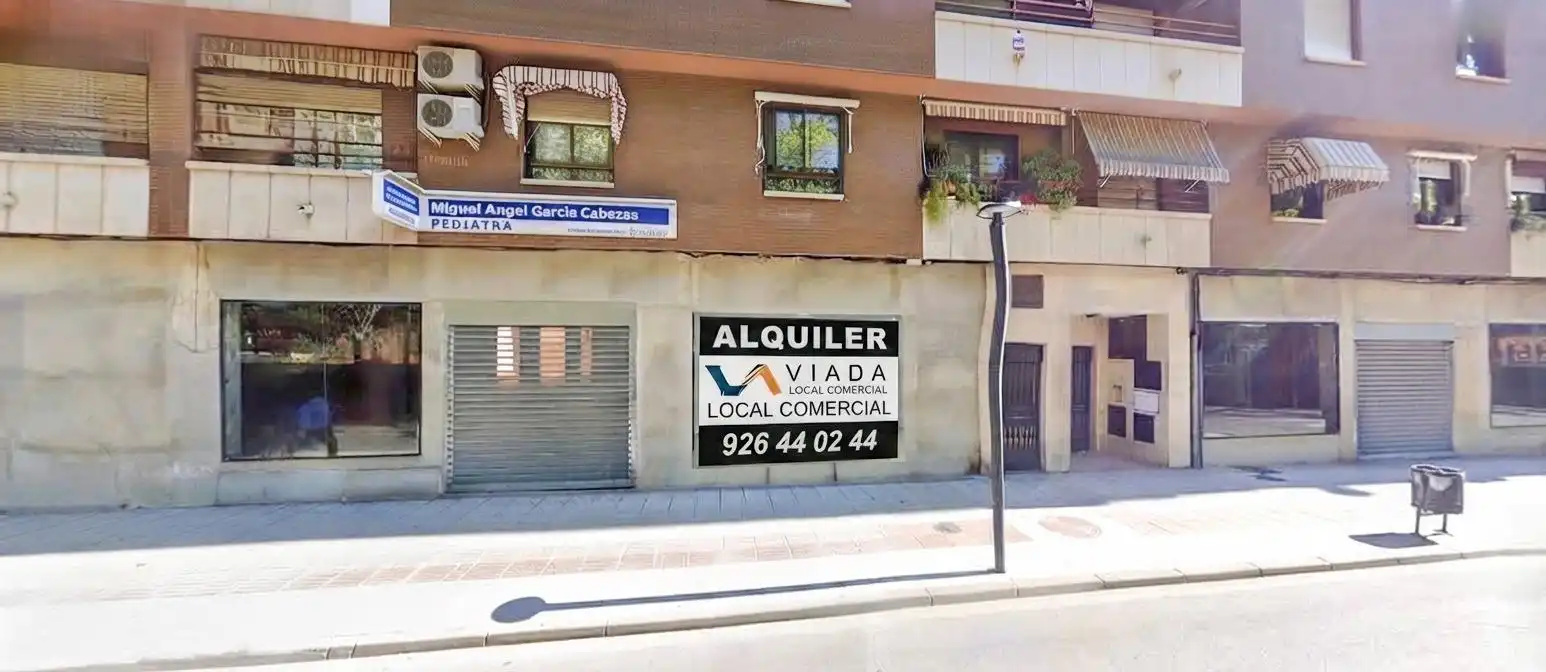 Local comercial en alquiler en Paseo de San Gregorio, imagen 2