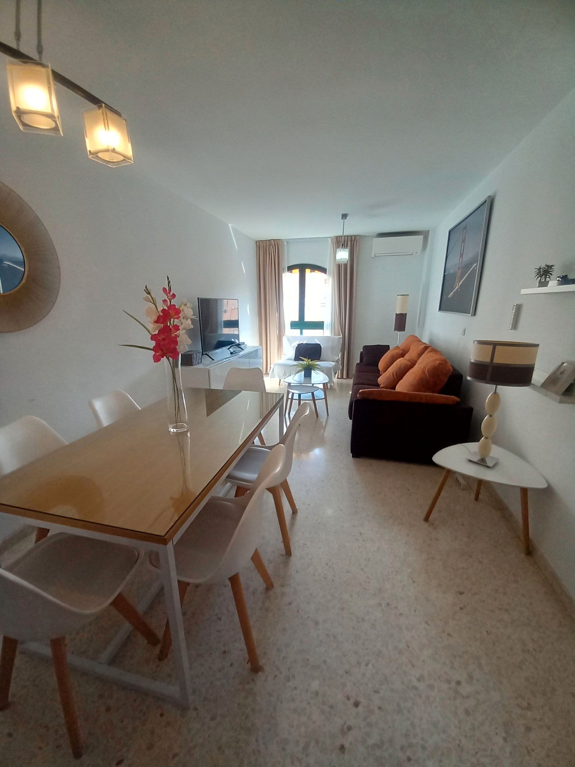 Living room of Flat for rent in Málaga Capital  with Air Conditioner, Furnished and Oven