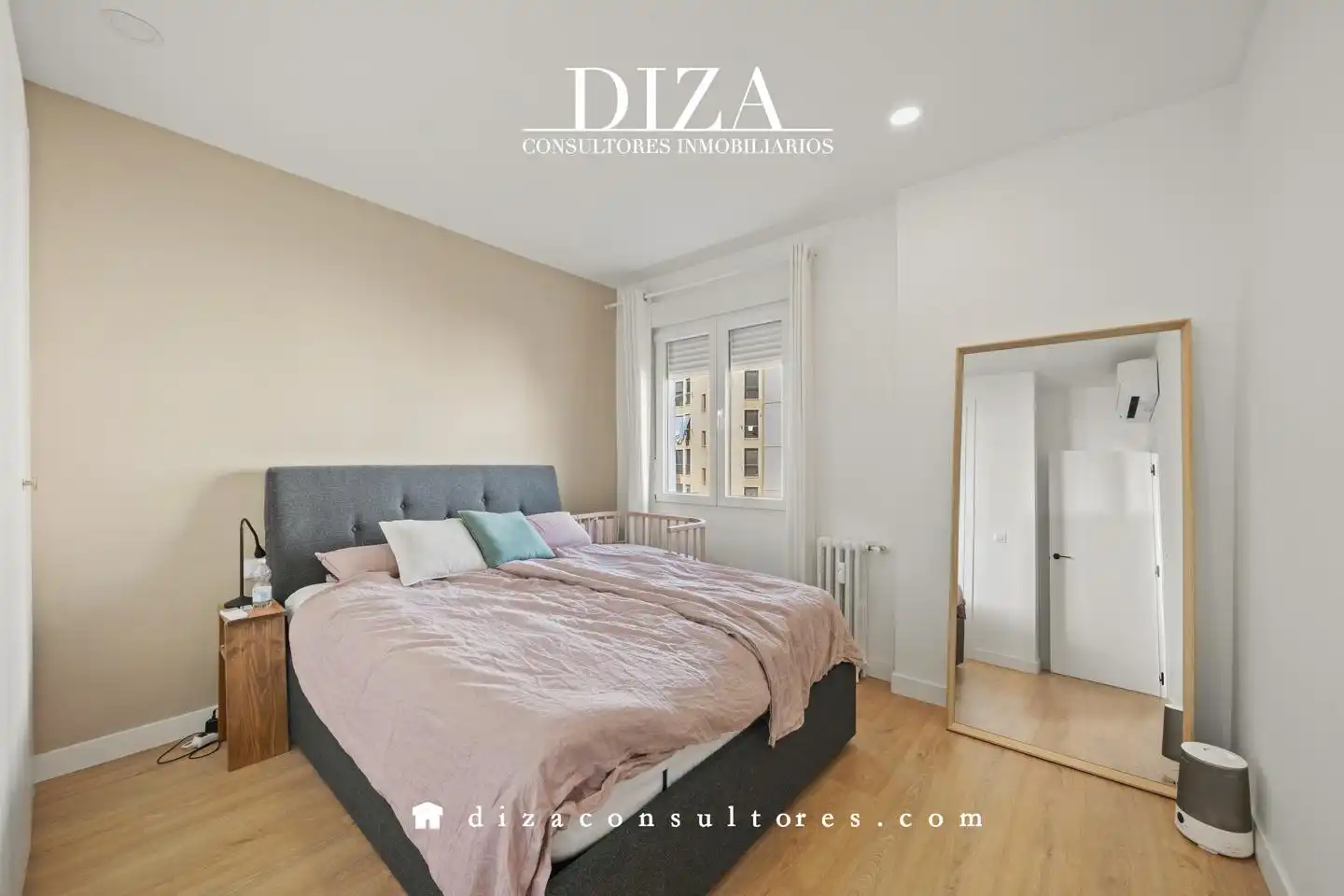 Habitación de Piso de alquiler en Madrid con Aire acondicionado, Calefacción y Amueblado