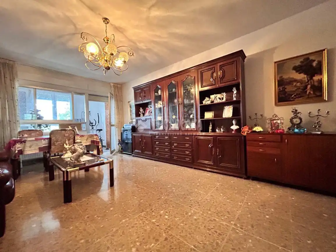 Living room of Flat for sale in Madrid  with Air Conditioner and Heating