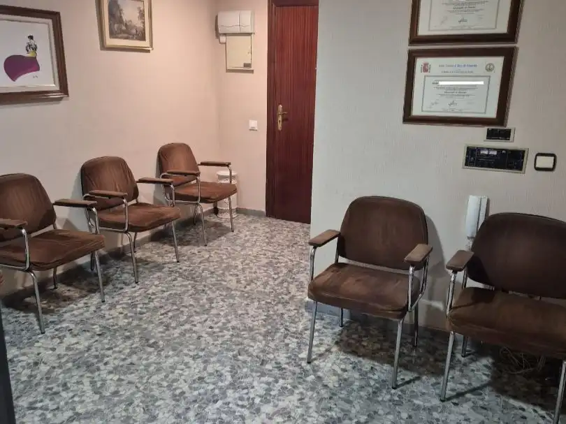 Oficina de alquiler en Sevilla con Aire acondicionado, Calefacción y Amueblado