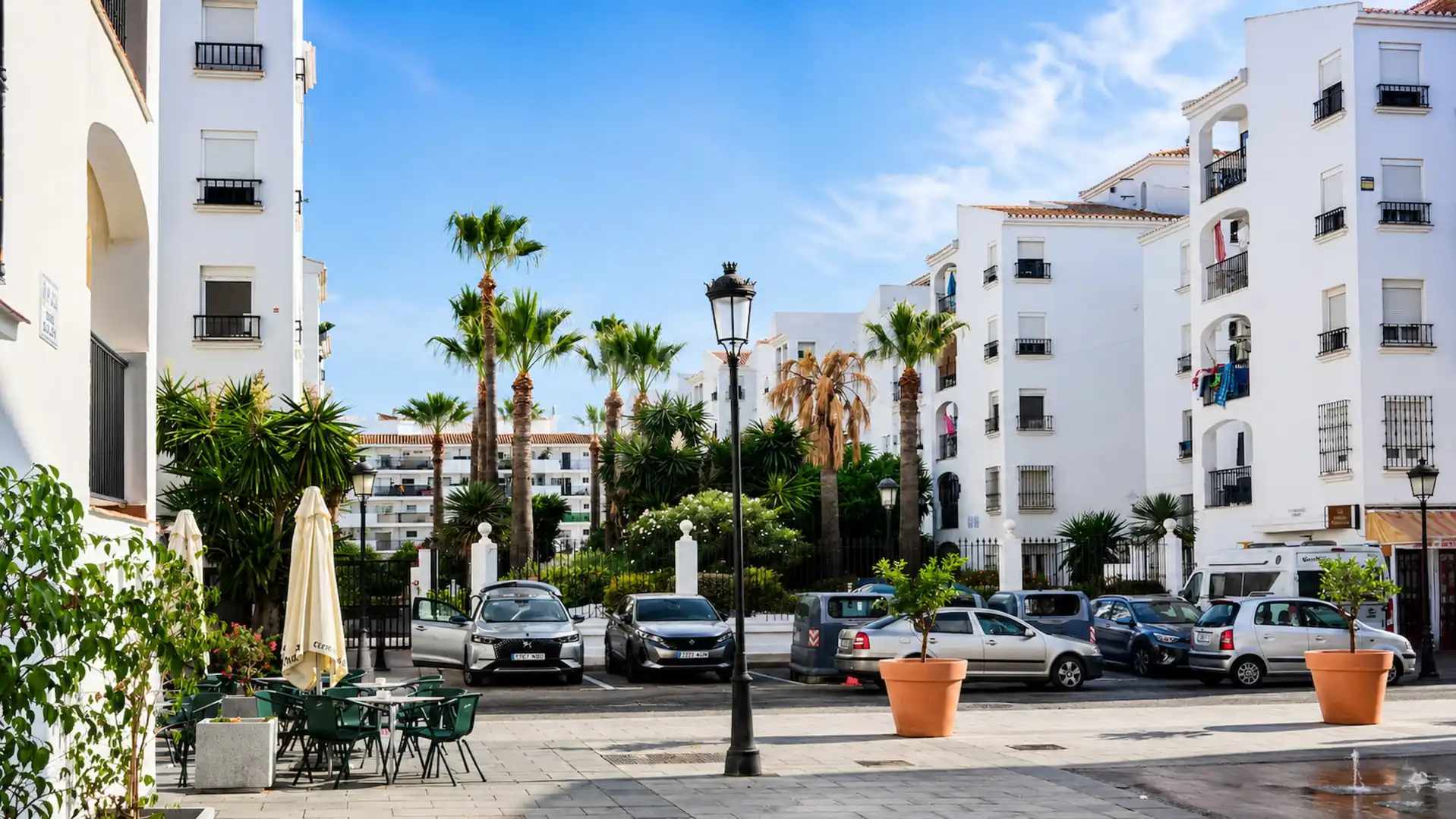 Vista exterior de Apartament en venda en Manilva amb Terrassa, Piscina i Balcó