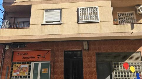 Foto 2 de Piso en venta en Emigrant de L', Sanfeliu, L'Hospitalet de Llobregat
