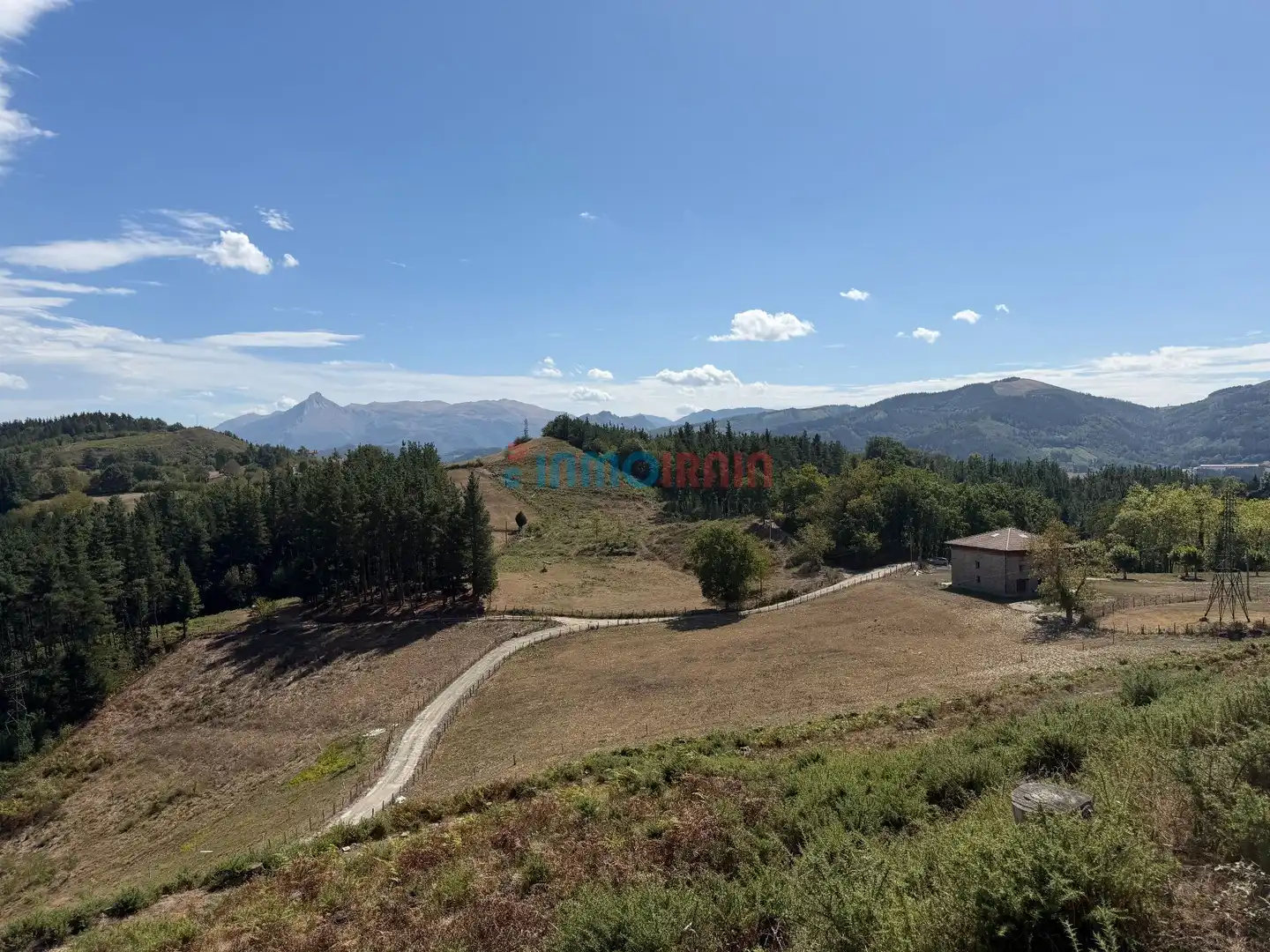Houses for sale in Idiazabal  with Private garden