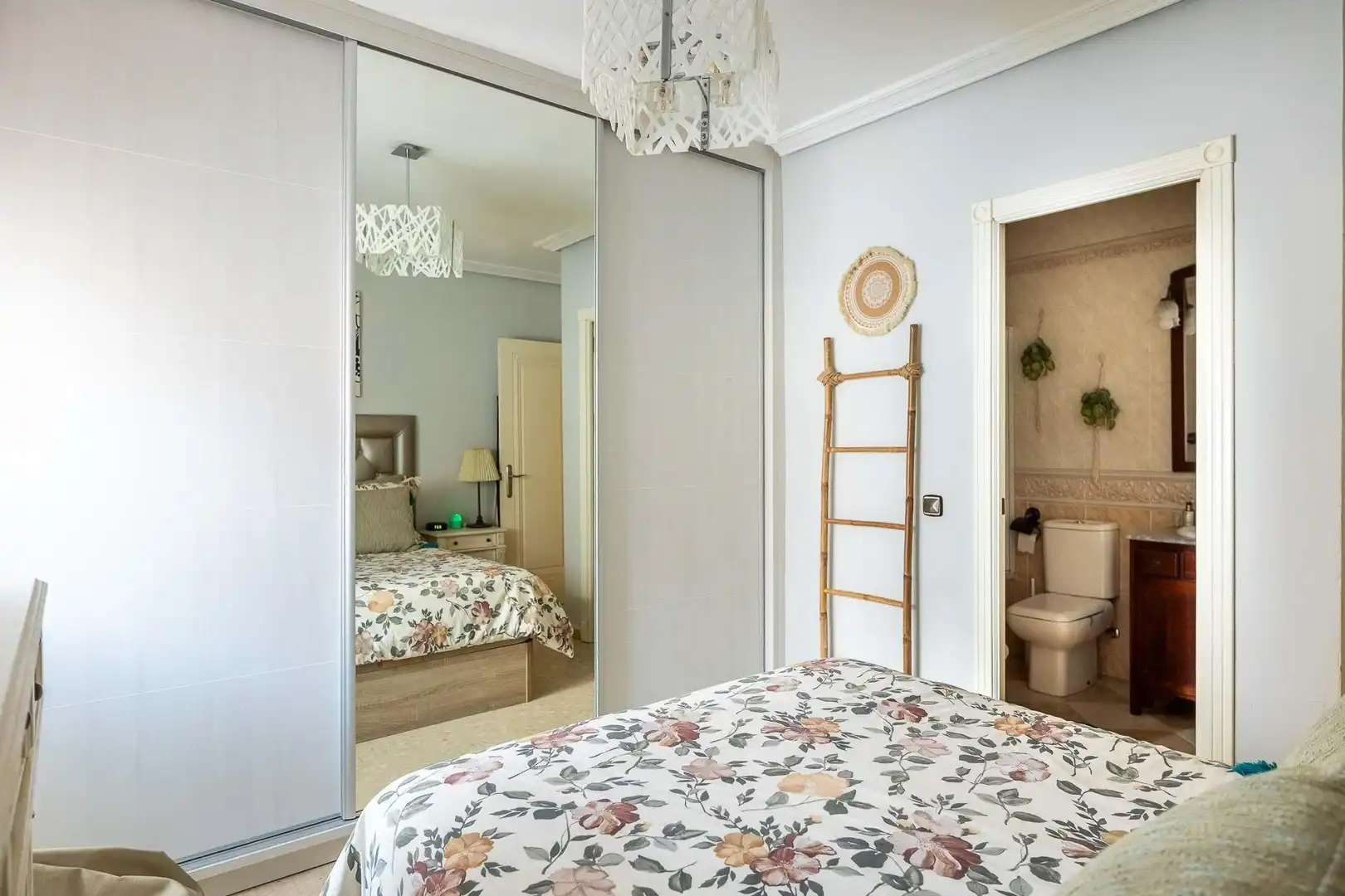 Terraced house with terrace for sale in Avenida de las Villas de Cuba, imagen 32