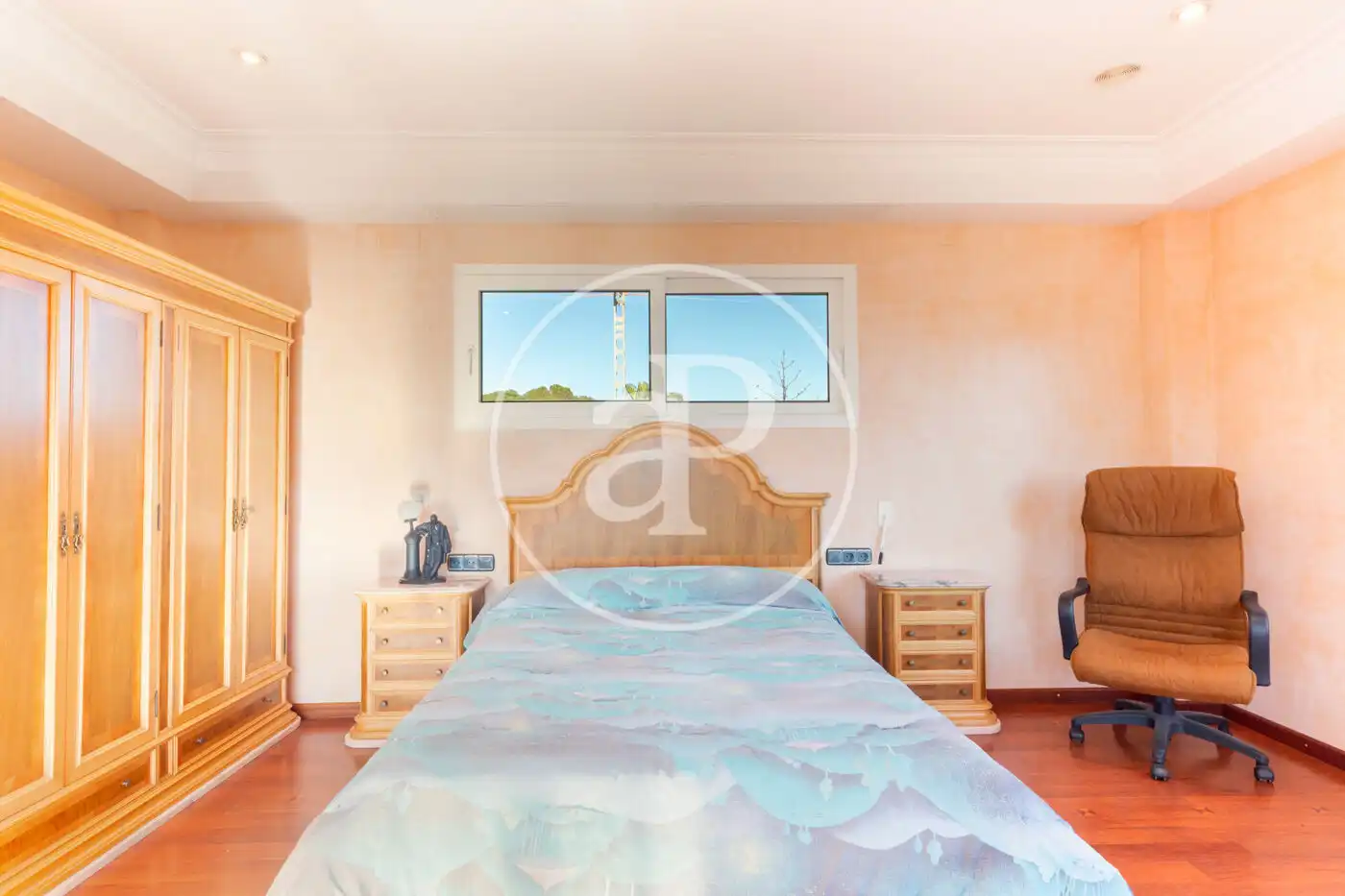 Habitación de Casa o chalet en venta en Serra con Aire acondicionado, Calefacción y Jardín privado